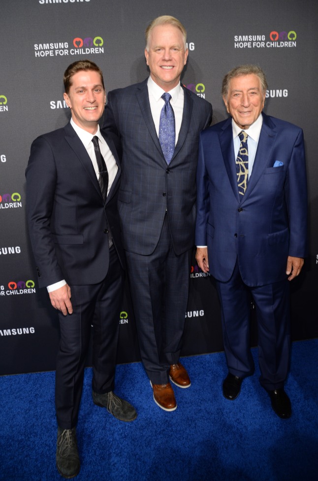 NEW YORK, NY - SEPTEMBER 17:  Rob Thomas, Boomer Esiason and Tony Bennett attend Samsung Hope For Children Gala 2015 at Hammerstein Ballroom on September 17, 2015 in New York City.  (Photo by Kevin Mazur/Getty Images for Samsung) *** Local Caption *** Rob Thomas; Boomer Esiason; Tony Bennett