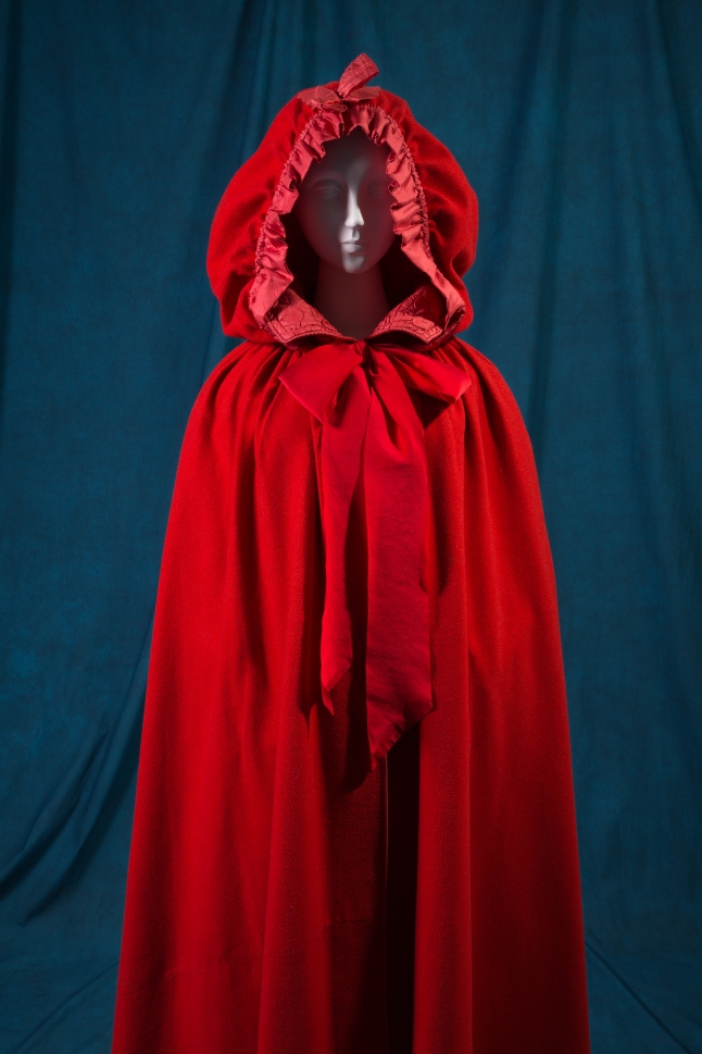 Cape, late 18th century, England or USA. The Museum at FIT, 2002.36.1, photograph © The Museum at FIT (illustrating “Little Red Riding Hood”)